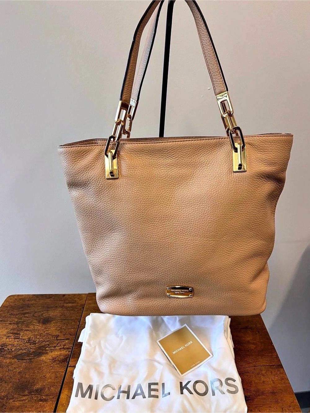Michael Kors Fulton Large Pebbled Leather Shoulder Tote in Pink